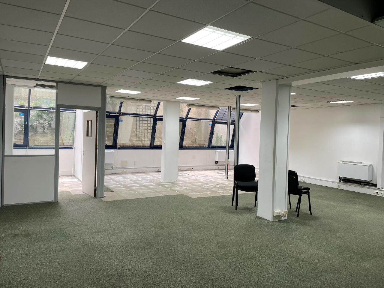 Bureau Cachan 209m² Location bureau Cachan Val-de-Marne OLBUR2104360 4